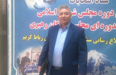  علی جان بخشی مسئول حزب همت شهرستان بهارستان، در فرمانداری این شهرستان جهت کاندیداتوری در یازدهمین دوره انتخابات مجلس حضور یافت